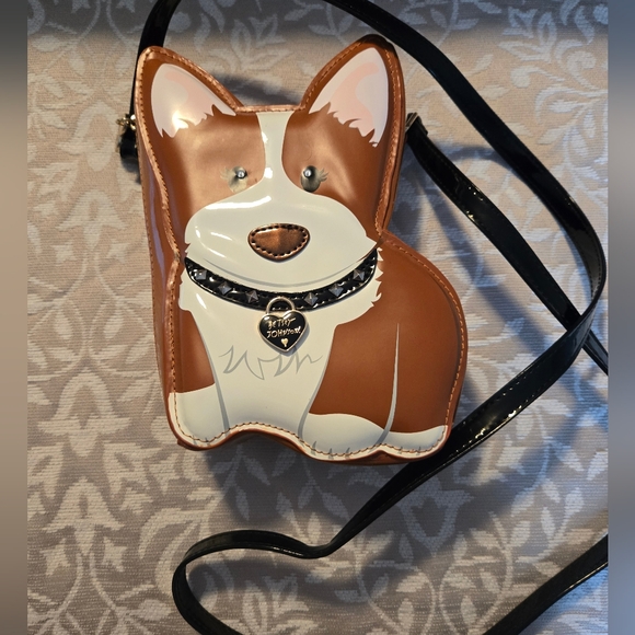 Betsey Johnson Handbags - Betsey Johnson Corgi Dog Crossbody Bag